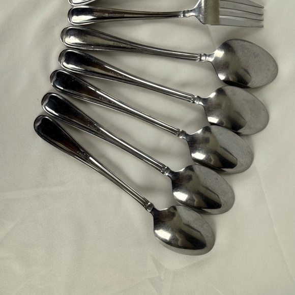 15 pc Pfaltzgraff Stainless Steel Allure 10 Tablespoons 2 Salad Forks 3 Forks - Picture 12 of 13